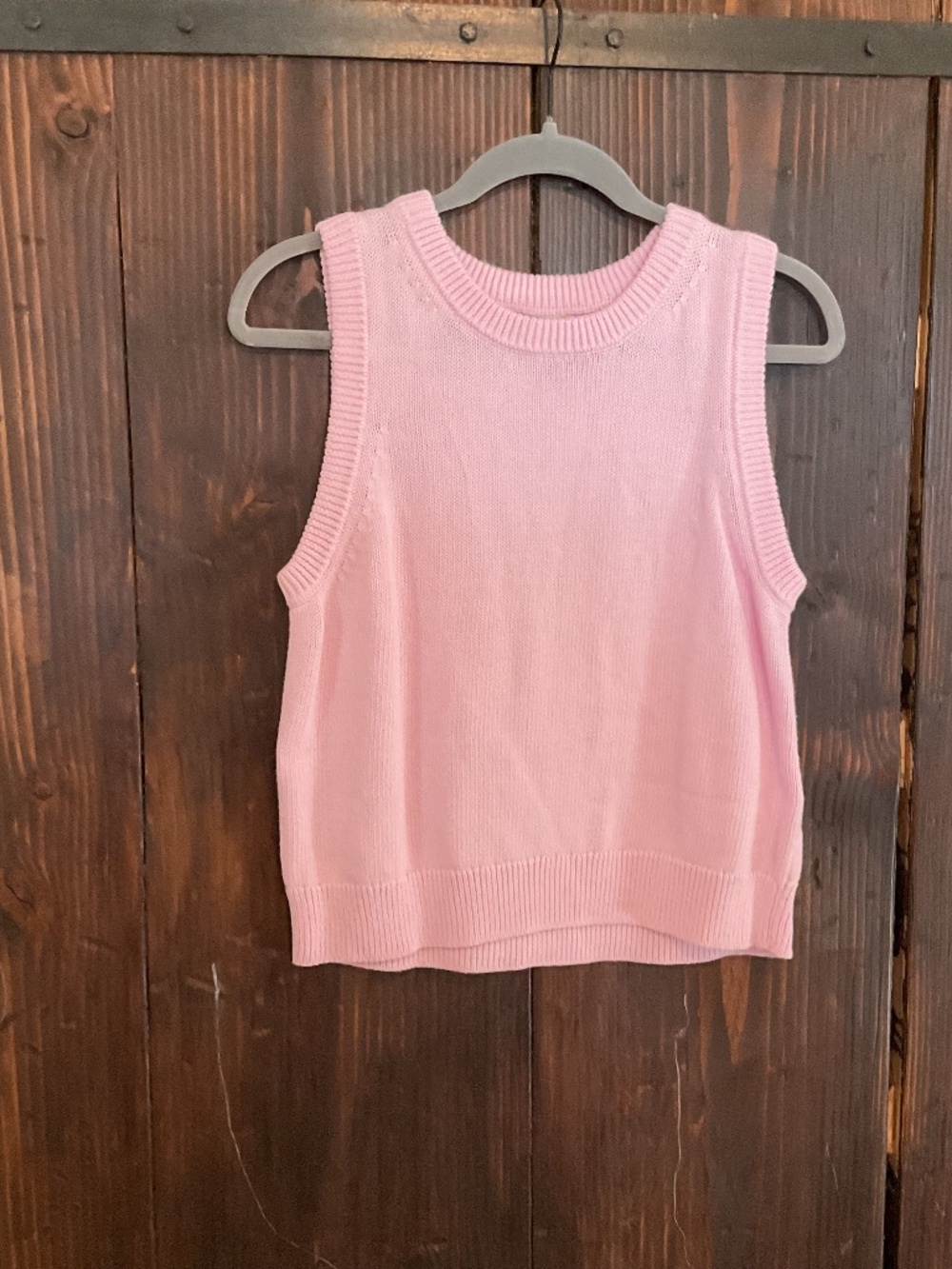 Universal threads pink vest